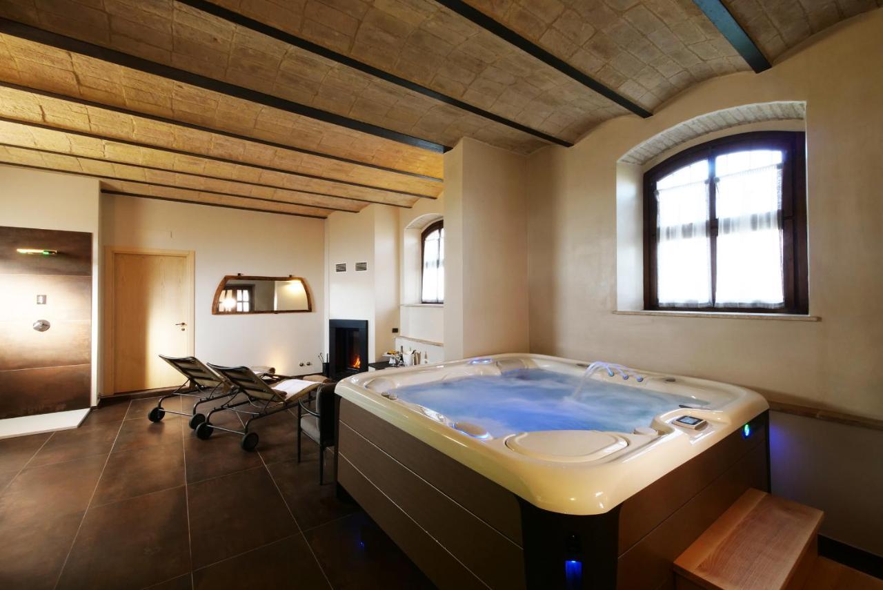 Borgo Degli Angeli Resort E Spa San Vitale Luaran gambar